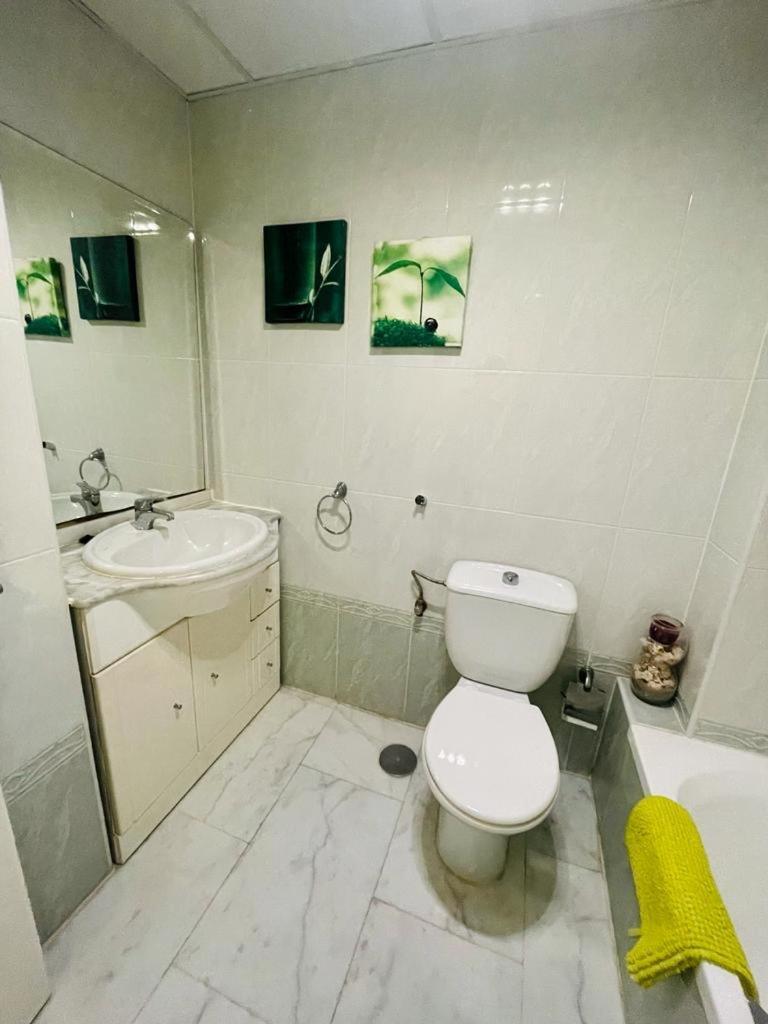 Bonito Apartamento De La Playa Villajoyosa Esterno foto